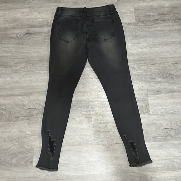 Black stonewash distress jeans - Picture 3 of 4